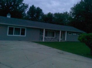 9252 Maynard Rd, Clay, MI 48001