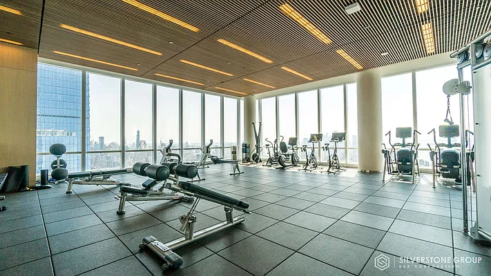 Rented by Silverstone Group USA Corp. | media 31