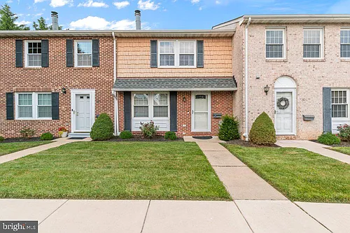 322 Harlan Sq #A-2 Photo 1