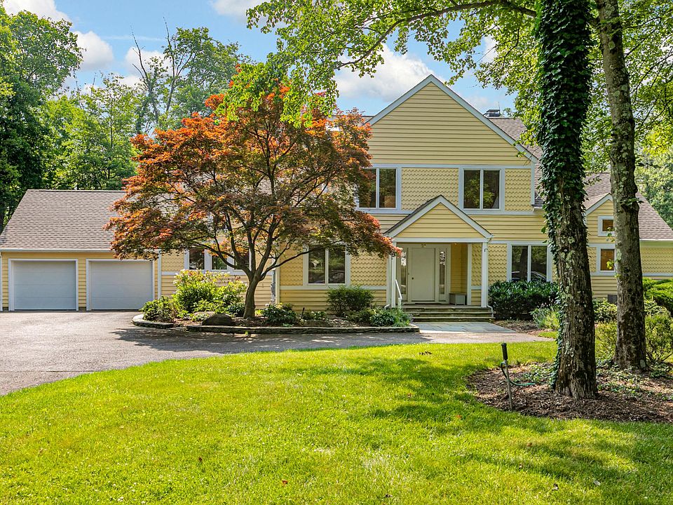 1st image of 21 Andrews Ln