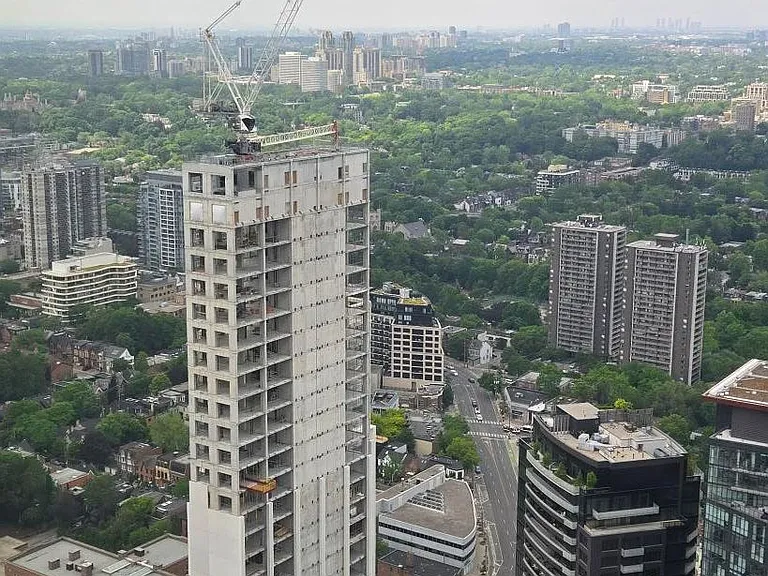 11 Yorkville Ave #5103 — Photo 4