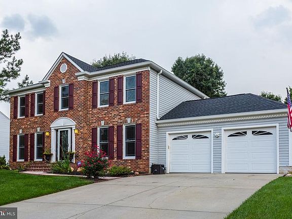 2nd image of 8316 Sweet Cherry Ln