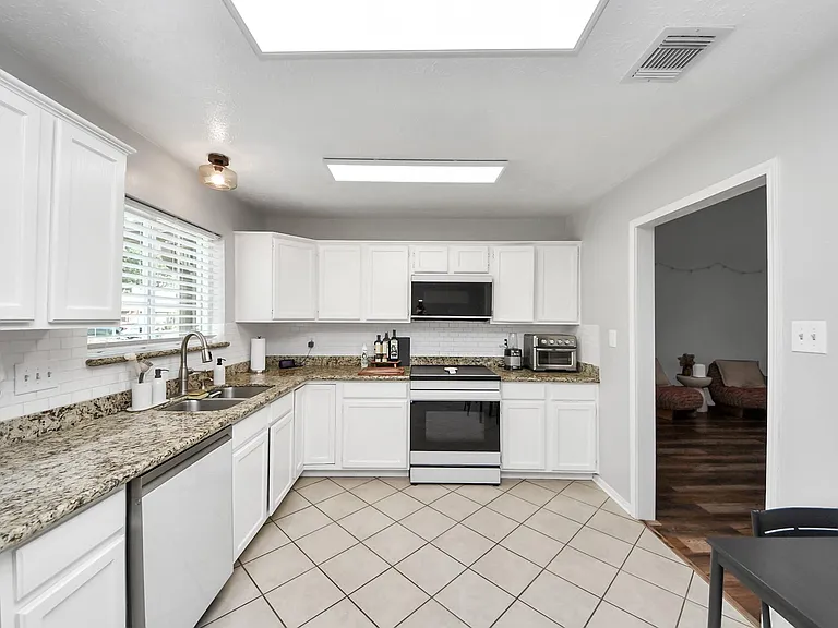 20923 Moor Lily Ct — Photo 27