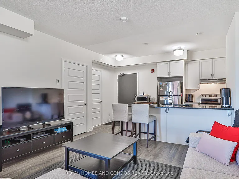 2 Adam Sellers St #601 — Photo 8