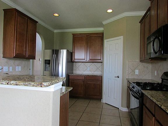 2nd image of 24450 Silverton Valley Ln