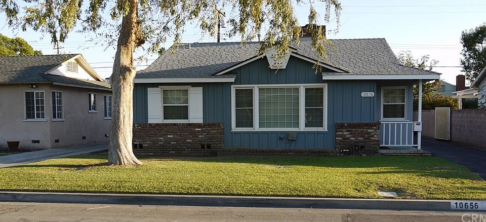 1st image of 10656 Sparklett St