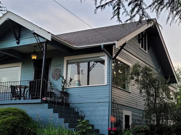 11237 84th Avenue S, Seattle, WA 98178