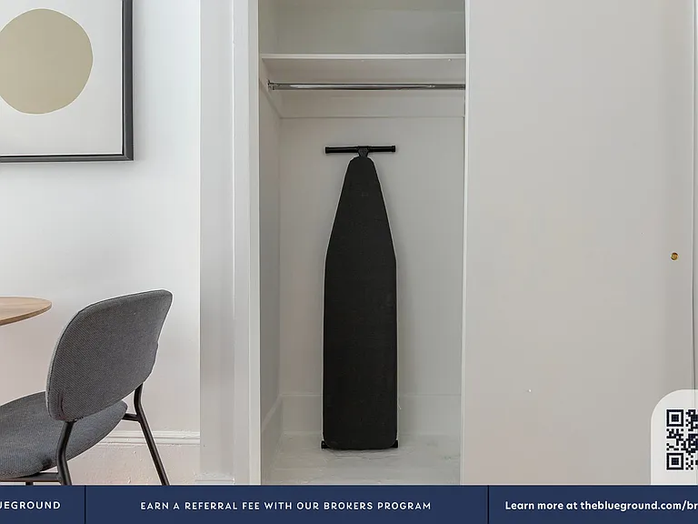 327 E 10th St #1B — Photo 14
