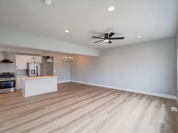 4871 Brassica Rd, Madison, WI 53711