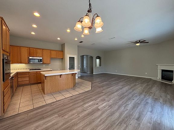 5th image of 9337 Oreo Ranch Cir