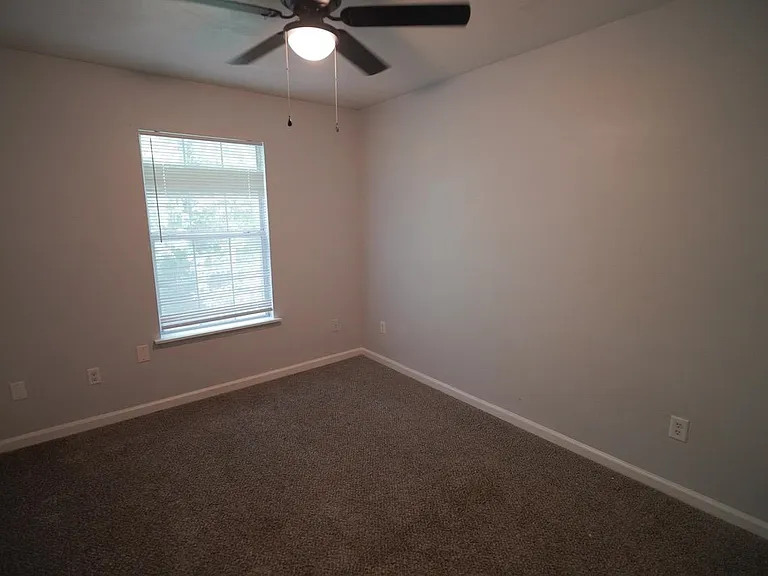 2446 Talco Hills Dr — Photo 11
