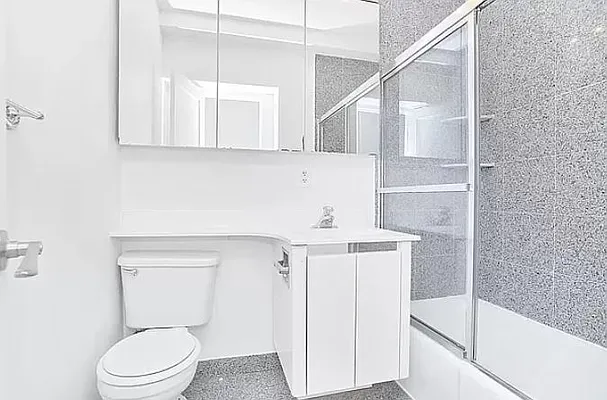 Rented by Mossanen Group | media 3