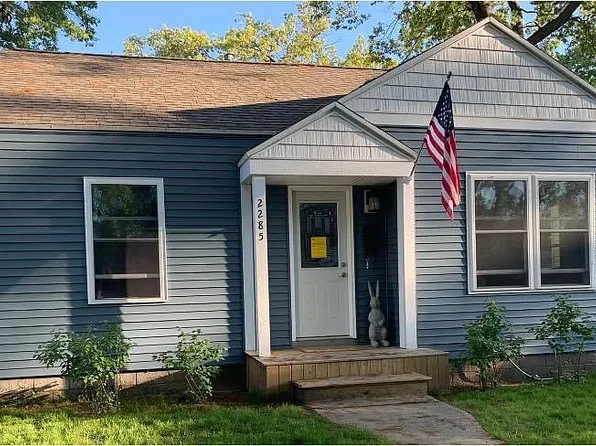 2285 Harding Ave, Muskegon, MI 49441