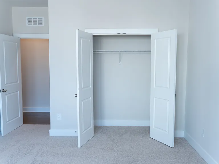1237 Waterfall Ct — Photo 36