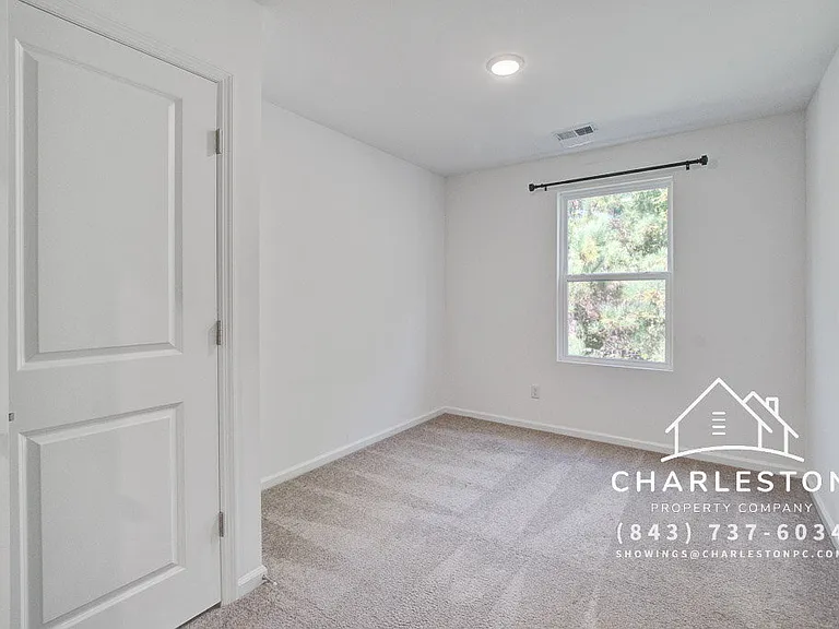 200 Woodward Rd — Photo 17