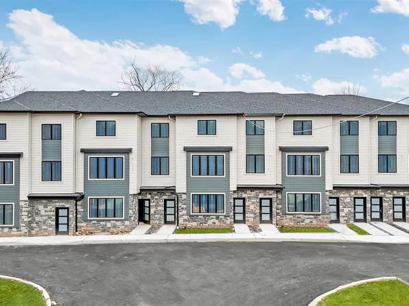 11 Lazer Court #202, Spring Valley, NY 10977