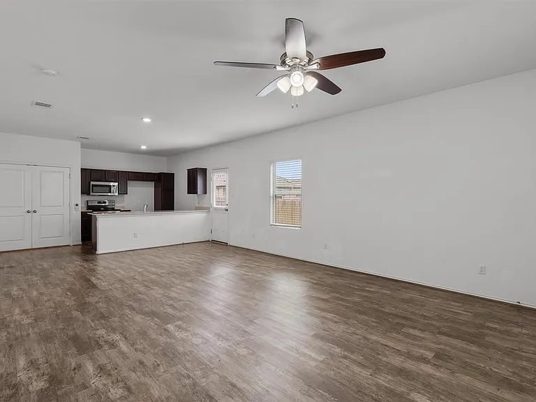 791 Circle Way — Photo 10
