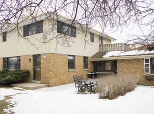 21505 Weyer Rd, Pewaukee, WI 53072