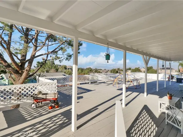 24735 Pitchfork Cir, Wildomar, CA 92595