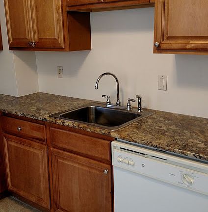 4th image of 2351 Tilbury Ave