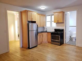 117 Carlton Ave #2B, Brooklyn, NY 11205