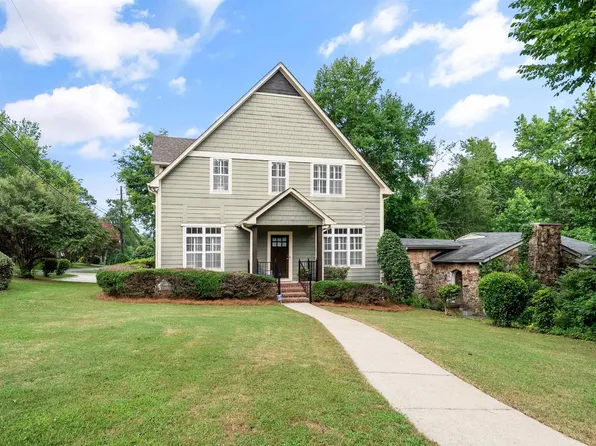 1001 Chestnut St, Vestavia Hills, AL 35216