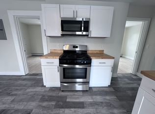 116 Lawrence St #2, Clinton, MA 01510