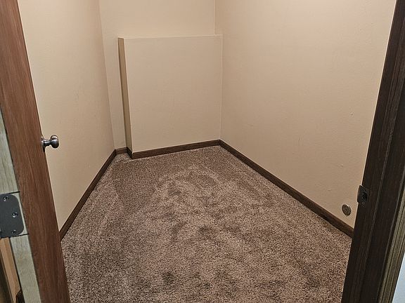 Additional storage room