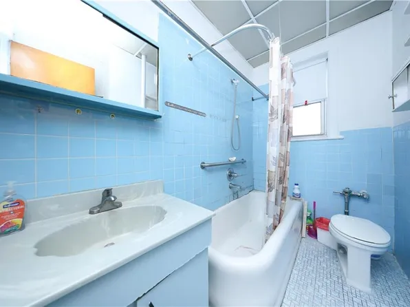 2176 East 13th Street image 14 of 29