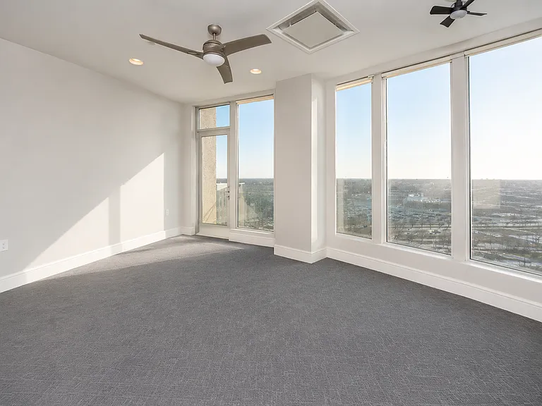 5900 Mosteller Dr #133 — Photo 14