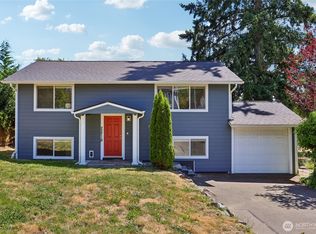 22719 1st Place W, Bothell, WA 98021
