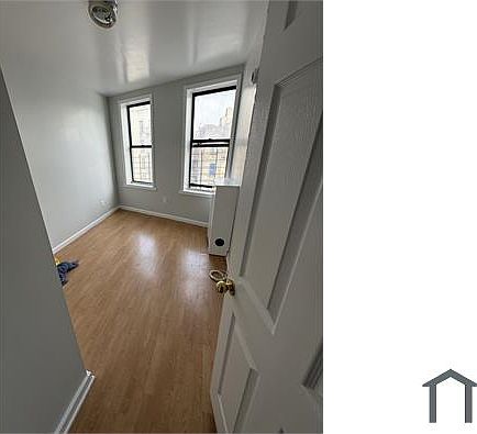 1st image of 2408 Cambreleng Ave #13
