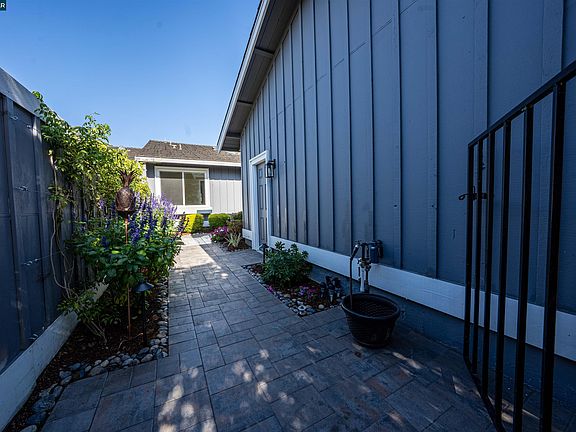 5th image of 1972 Rancho Verde Cir E