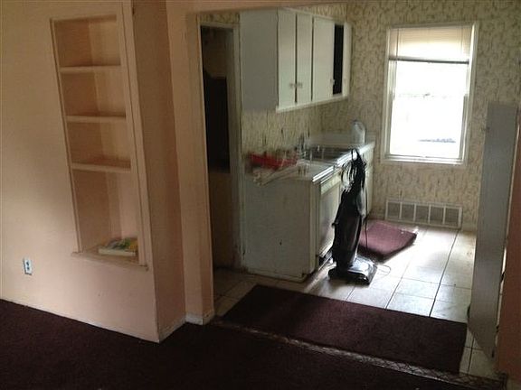 10660 Albany Kitchen