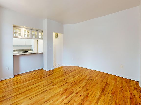 5th image of 78 W 11th St APT 4