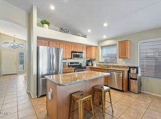 968 W Dexter Way, San Tan Valley, AZ 85143