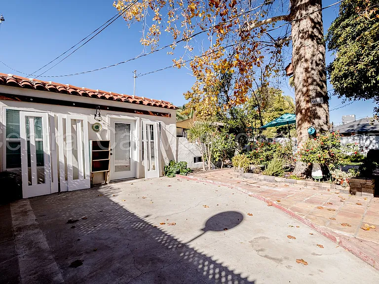 227 Oleander Ave — Photo 30