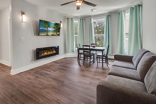 Floor plan 404-2