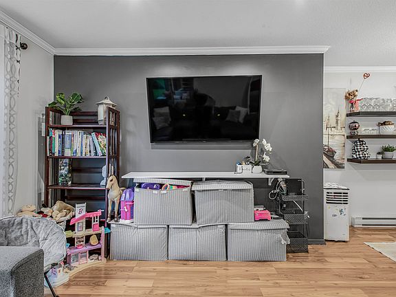 4th image of 1750 McKenzie Rd #1003