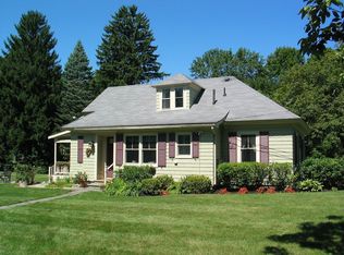 12 Locust Ave, Rehoboth, MA 02769