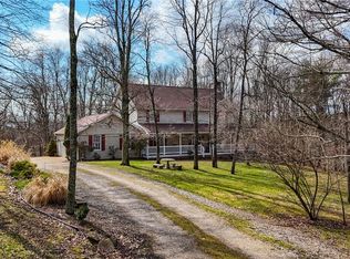 81 James Rd, Fleming, OH 45729