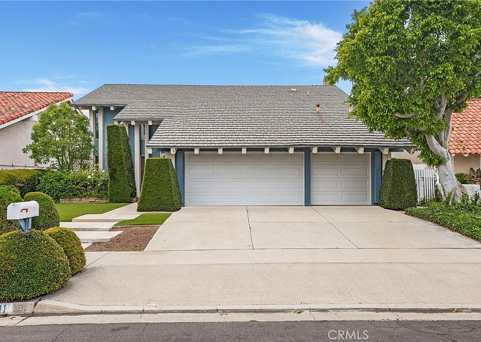 1st image of 15341 Moulins Cir