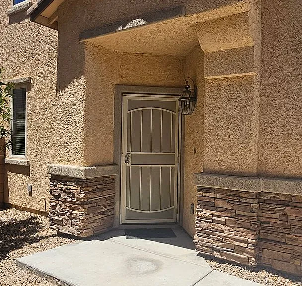 5367 Glenburnie St — Photo 4
