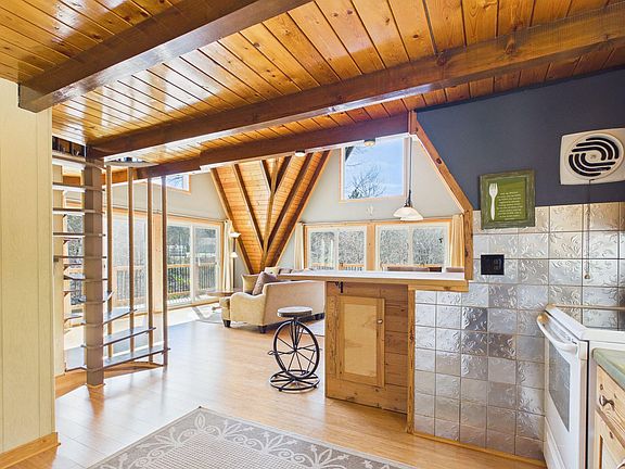 5th image of 7041 County Road A