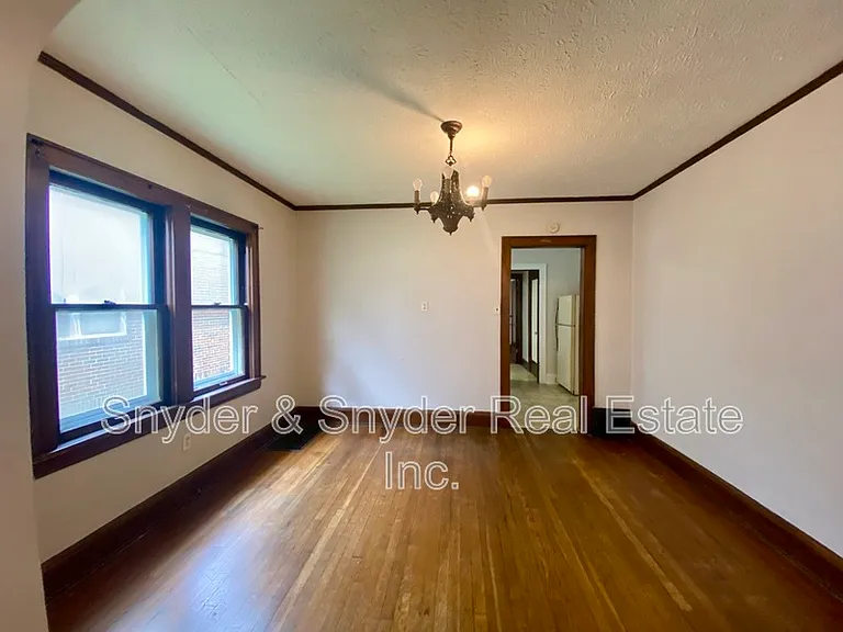 689 Schiller Ave #2 — Photo 6