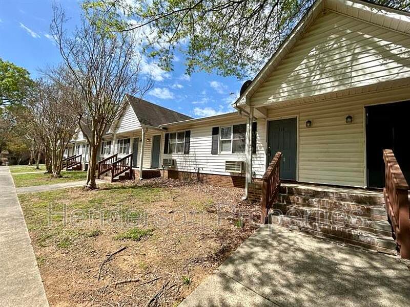 1st image of 1442 Riverview Rd APT 114