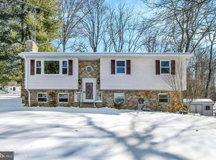 10968 Old Forge Rd, Waynesboro, PA 17268