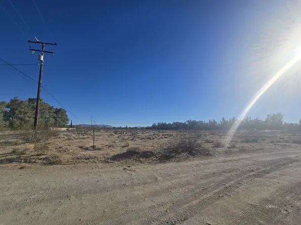 N Brady St, Ridgecrest, CA 93555