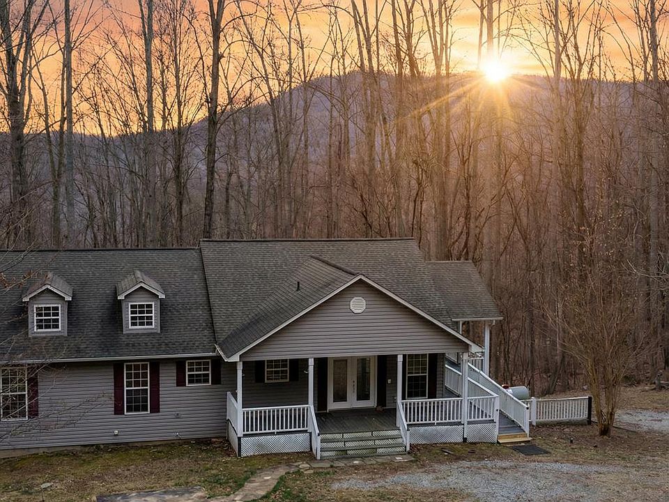 1st image of 7 Spring Rd