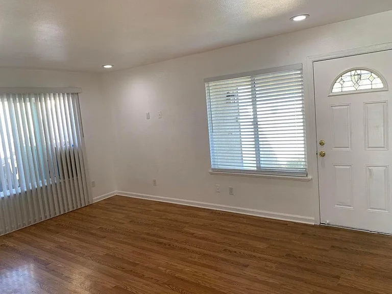 42951 Alexo Dr — Photo 7